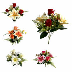 BOUQUET BOUTONS DE ROSE, LYS, EUCALYPTUS - 35CM